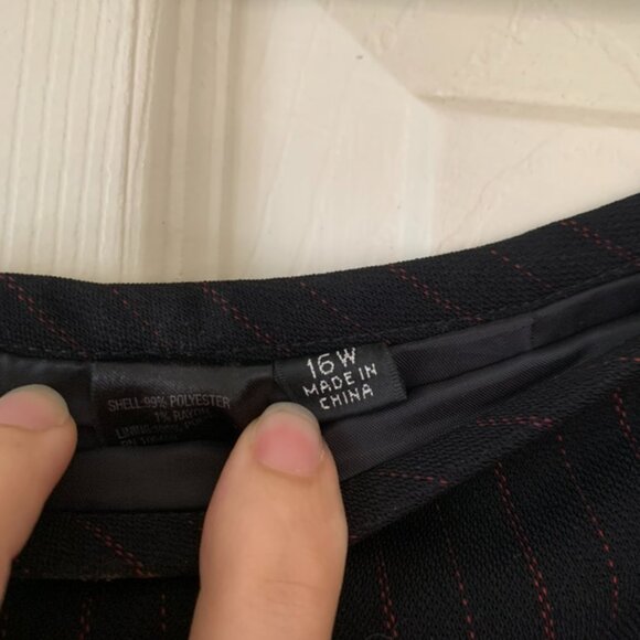 TAHARI SUIT JACKET & SKIRT SET - Picture 3 of 5